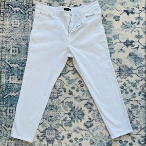 ANN TAYLOR WHITE JEANS